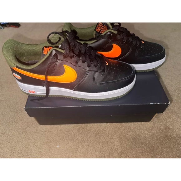 Nike Air Force 1 '07 LV8, "Hoops-Black Total Orange", Size 8 - Picture 8 of 8